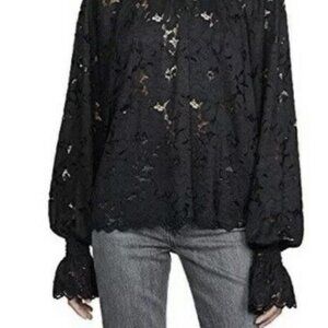 Free People Olivia Black lace top Lone Sleeve Size Small